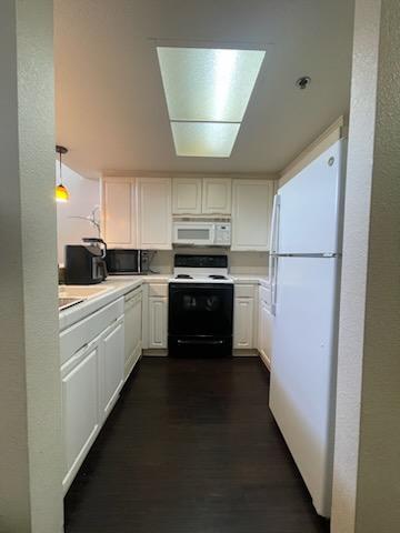 Detail Gallery Image 3 of 15 For 1450 Thrush Ave #18,  San Leandro,  CA 94578 - 2 Beds | 1 Baths