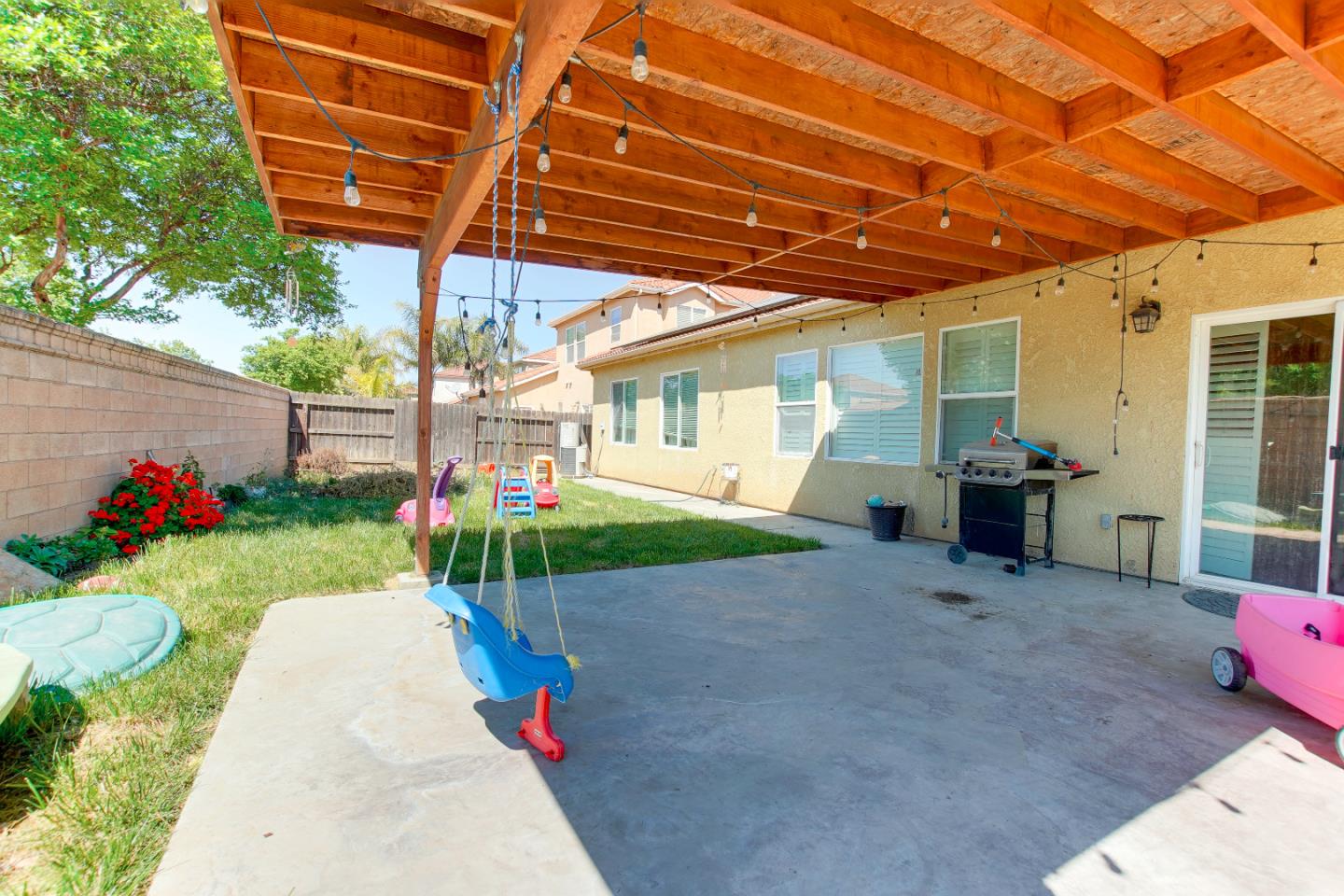 Detail Gallery Image 22 of 25 For 1435 San Rafael St, Los Banos,  CA 93635 - 3 Beds | 2 Baths