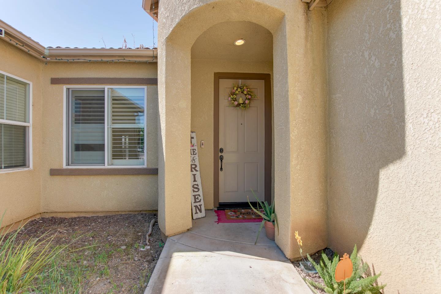 Detail Gallery Image 4 of 25 For 1435 San Rafael St, Los Banos,  CA 93635 - 3 Beds | 2 Baths