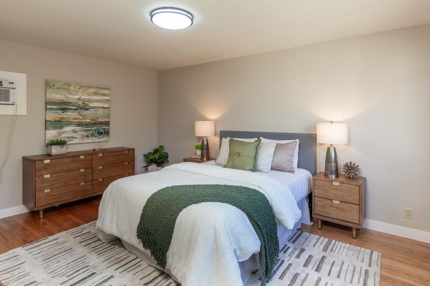 Detail Gallery Image 15 of 30 For 1003 Vera Ave, Redwood City,  CA 94061 - 3 Beds | 2 Baths