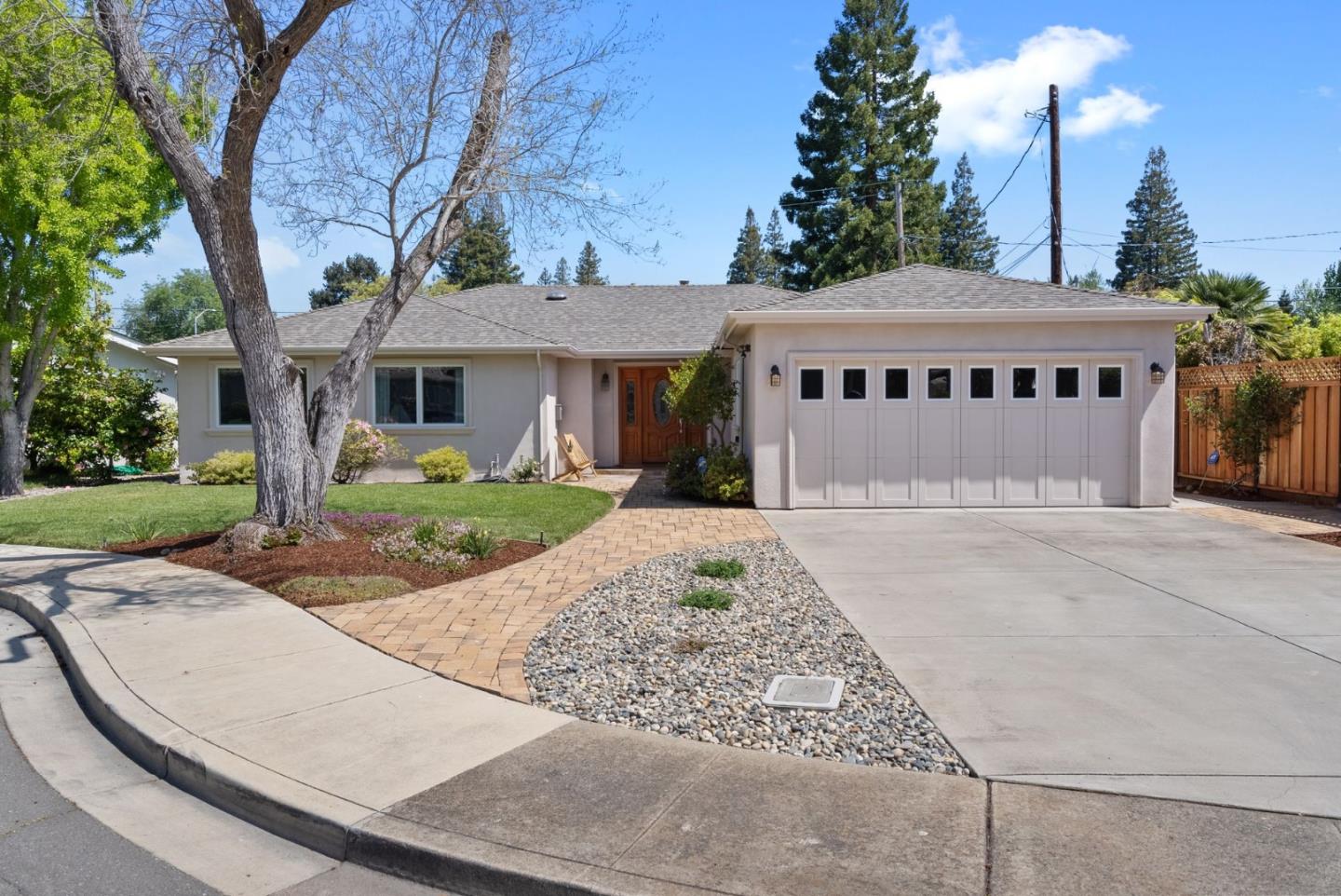 Photo of 1030 Ashley Pl in Mountain View, CA