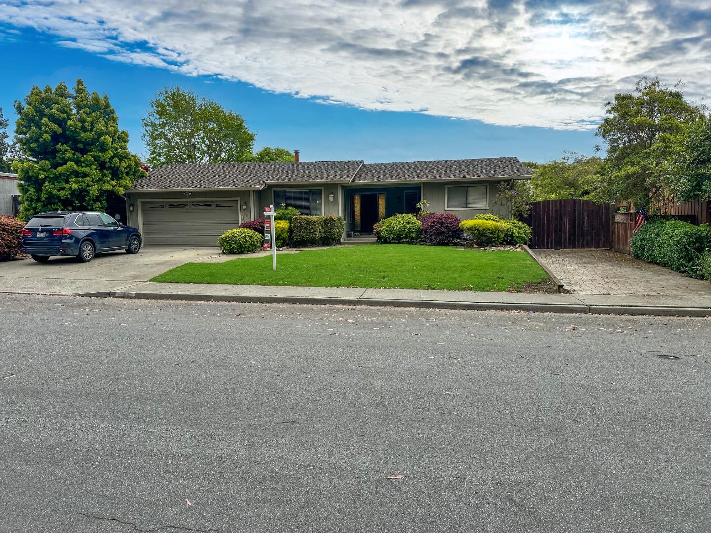 Photo of 108 Kalkar Dr in Santa Cruz, CA