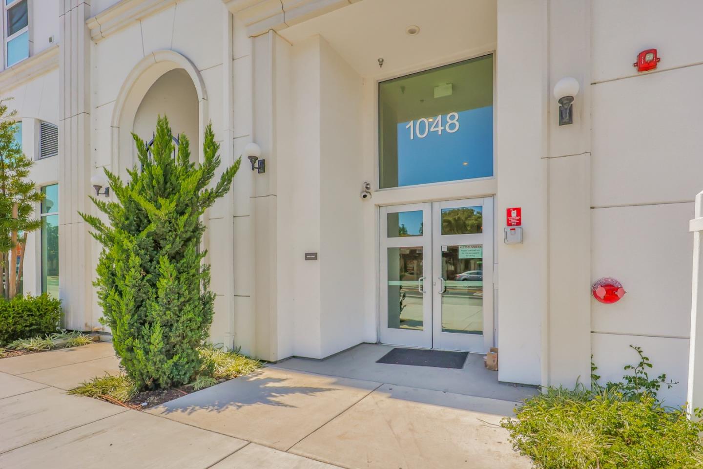 Detail Gallery Image 1 of 38 For 1048 Monroe St #217,  Santa Clara,  CA 95050 - 1 Beds | 1 Baths