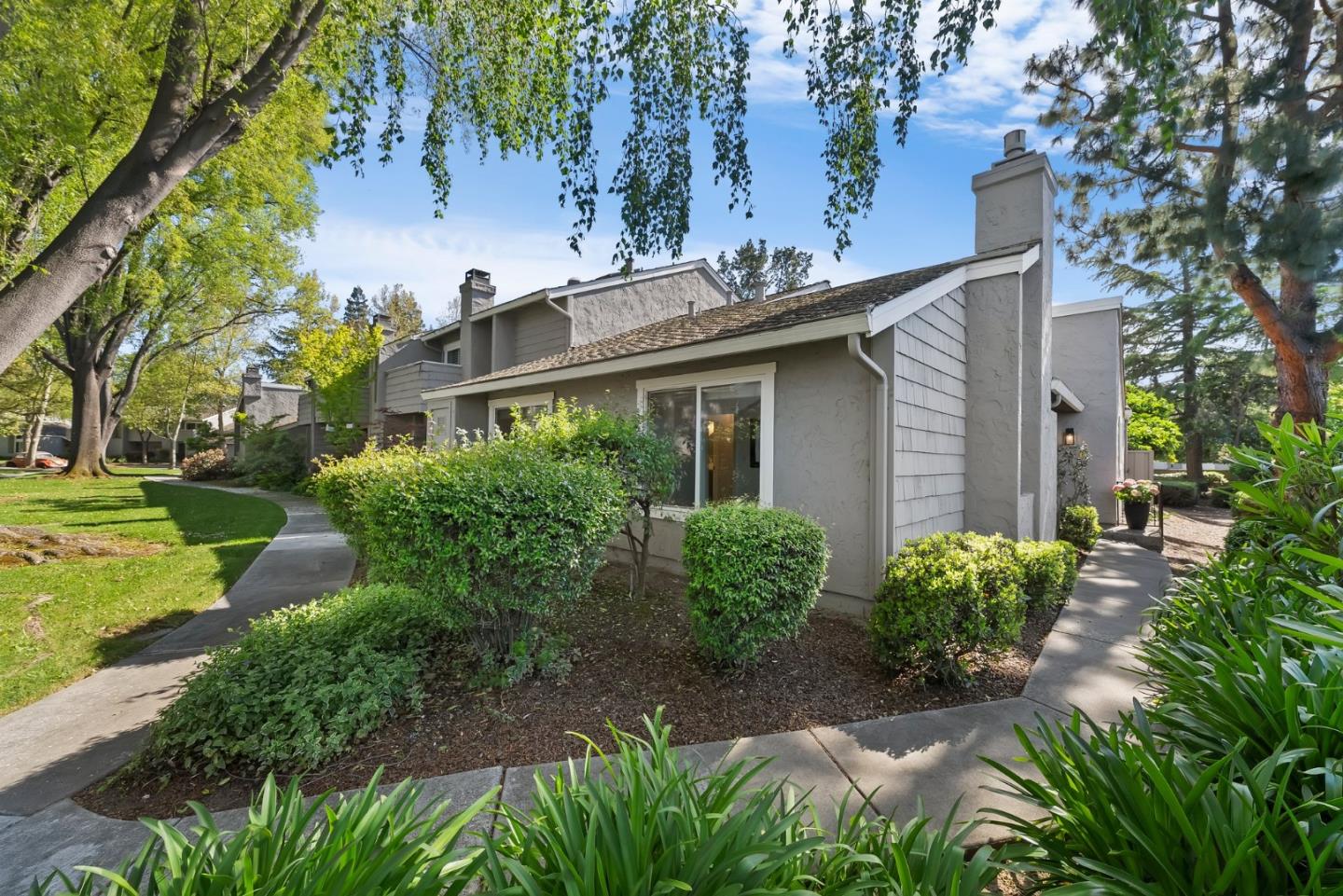 Photo of 2264 Monitor Ct in San Jose, CA