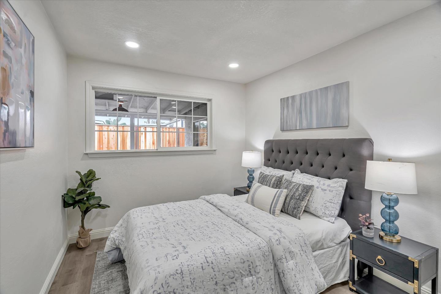 Detail Gallery Image 9 of 22 For 714 Albanese Cir, San Jose,  CA 95111 - 4 Beds | 2 Baths