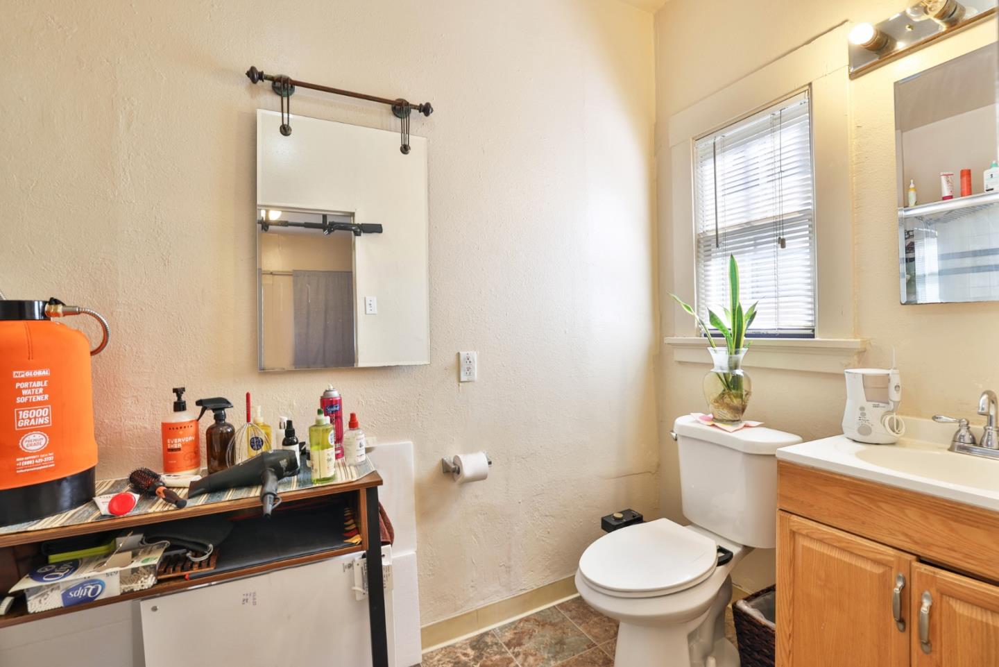 Detail Gallery Image 24 of 28 For 85 S 6th St, San Jose,  CA 95112 - – Beds | – Baths