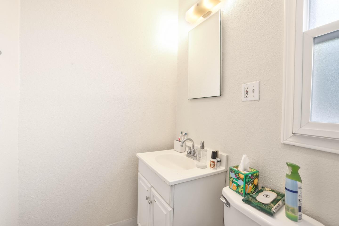 Detail Gallery Image 23 of 24 For 97 S 6th St, San Jose,  CA 95112 - – Beds | – Baths