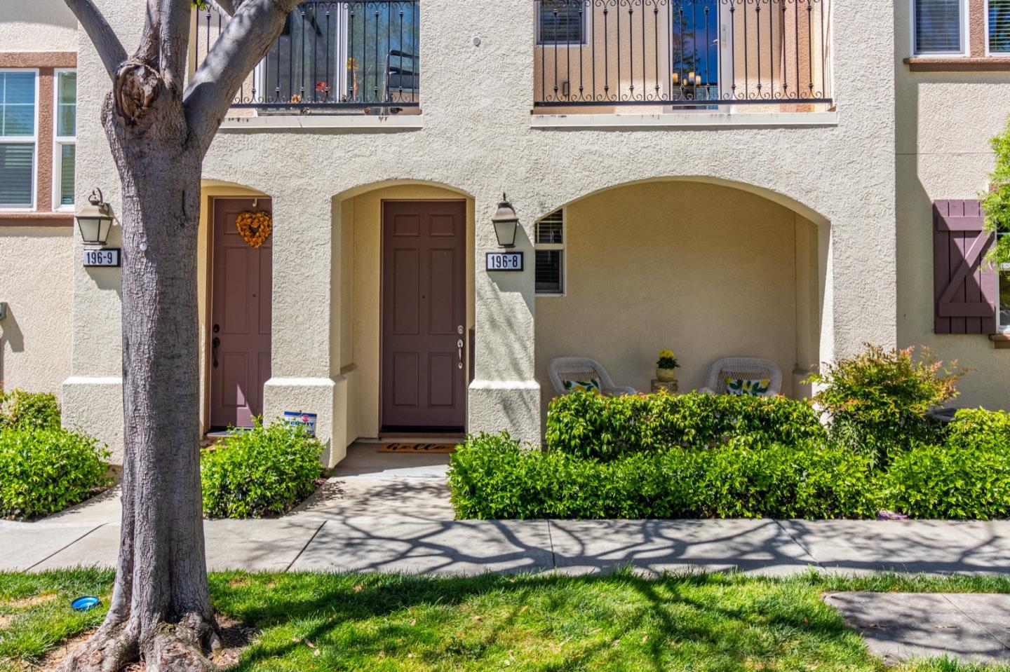 Detail Gallery Image 2 of 38 For 196 Heligan Ln #8,  Livermore,  CA 94551 - 2 Beds | 2 Baths