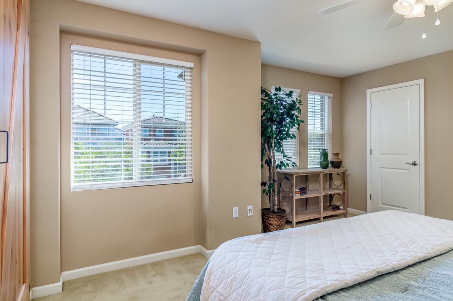 Detail Gallery Image 20 of 38 For 196 Heligan Ln #8,  Livermore,  CA 94551 - 2 Beds | 2 Baths