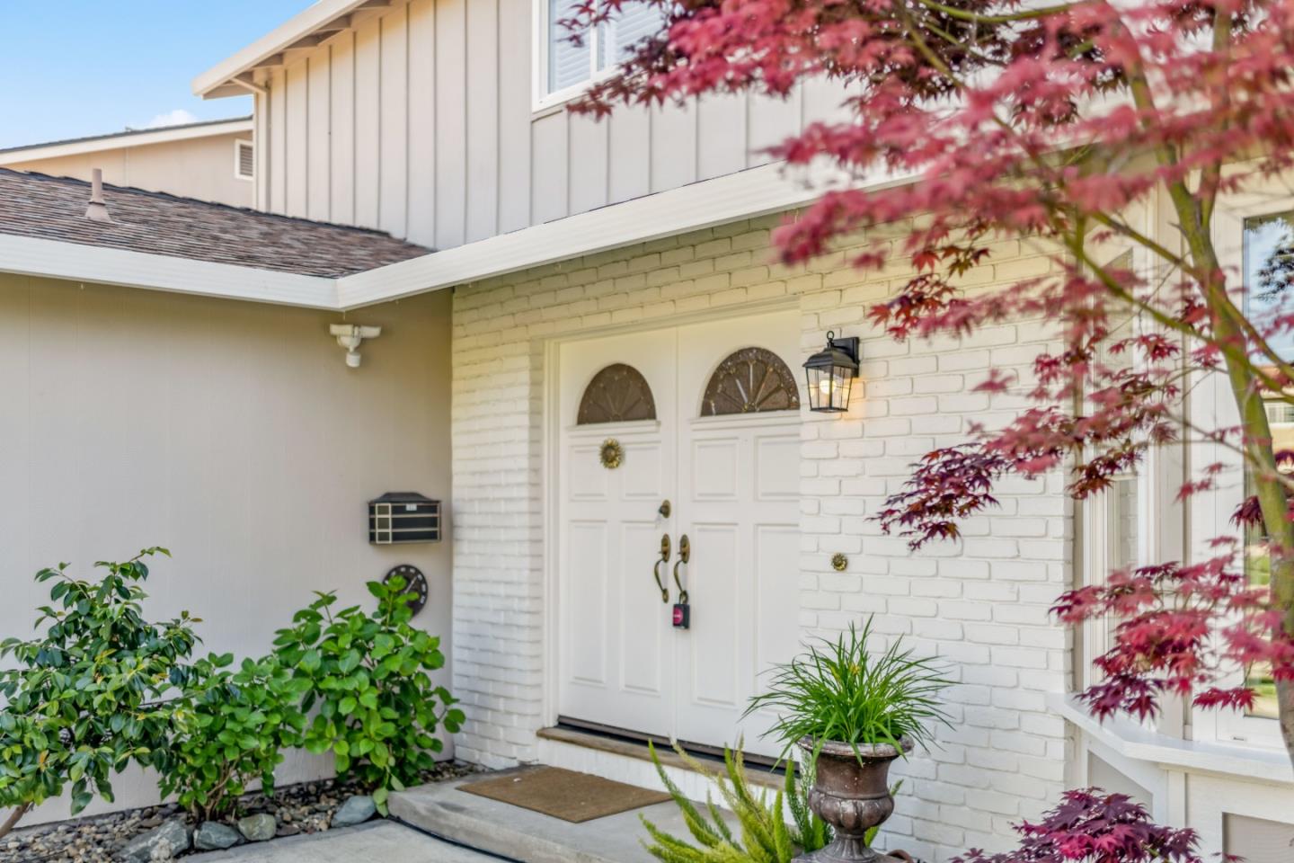 Detail Gallery Image 52 of 103 For 1631 Finch Way, Sunnyvale,  CA 94087 - 4 Beds | 2/1 Baths