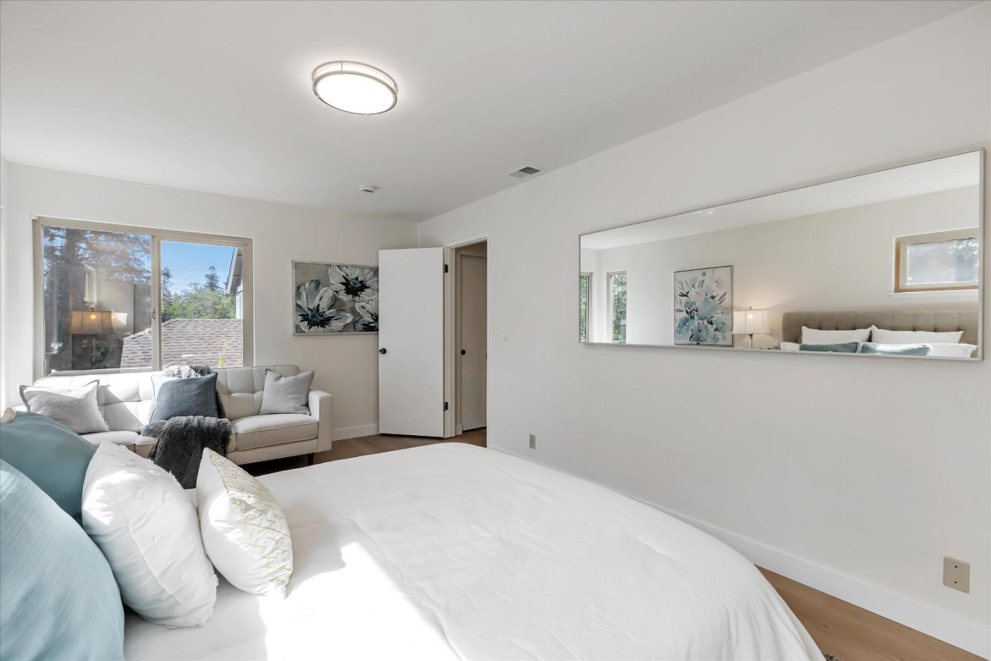 Detail Gallery Image 22 of 41 For 1087 Longshore Dr, San Jose,  CA 95128 - 3 Beds | 2/1 Baths