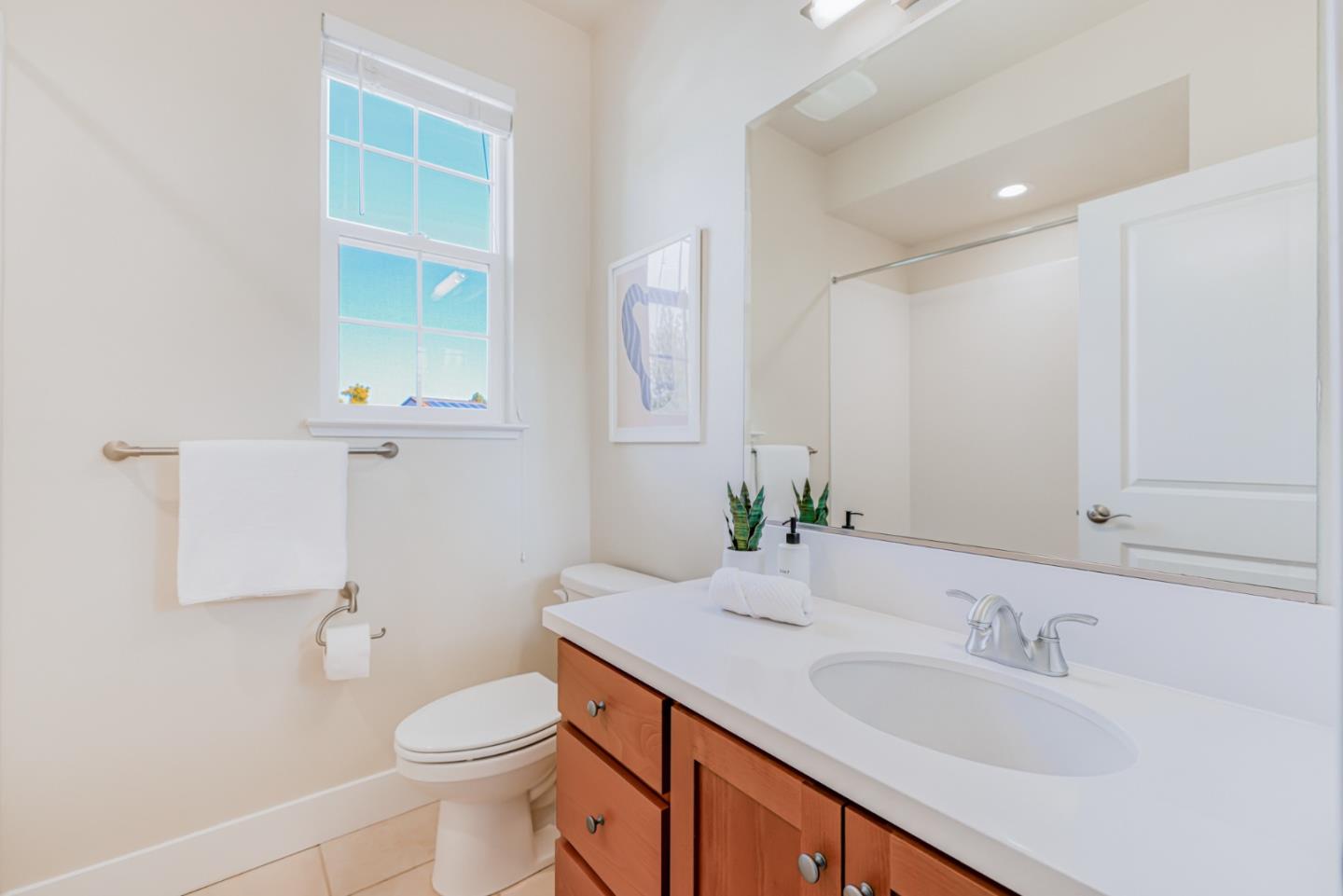 Detail Gallery Image 30 of 40 For 133 Jeffrey Ter, Sunnyvale,  CA 94086 - 3 Beds | 2/2 Baths