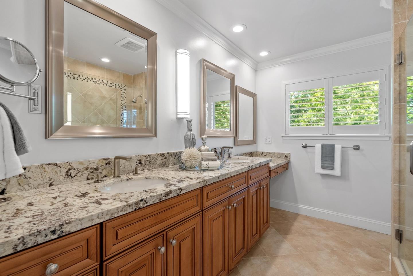 Detail Gallery Image 28 of 49 For 15400 via Palomino, Monte Sereno,  CA 95030 - 4 Beds | 3/1 Baths