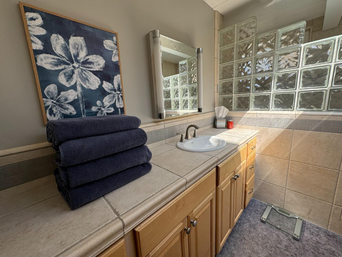 Detail Gallery Image 11 of 23 For 415 Townsend Dr, Aptos,  CA 95003 - 3 Beds | 2 Baths
