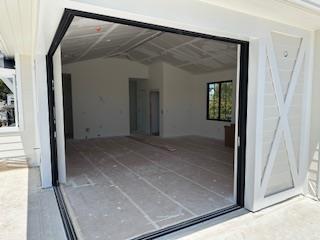 Detail Gallery Image 3 of 11 For 380 Lake Ave, Santa Cruz,  CA 95062 - 4 Beds | 3/1 Baths