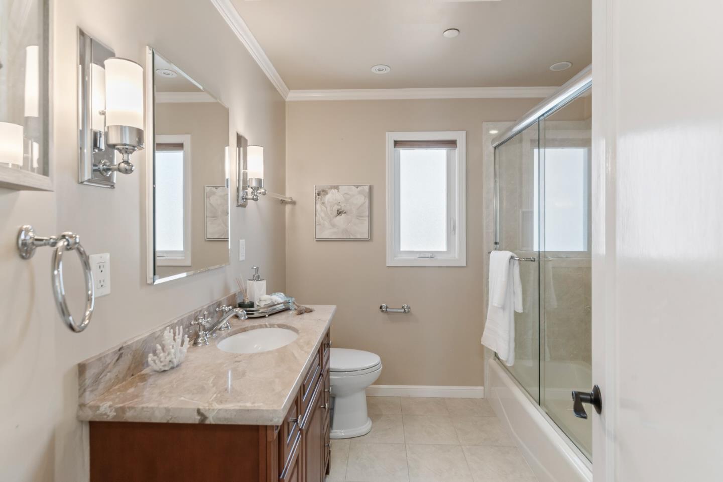 Detail Gallery Image 32 of 56 For 3728 Southwood Ave, San Mateo,  CA 94403 - 4 Beds | 3/1 Baths