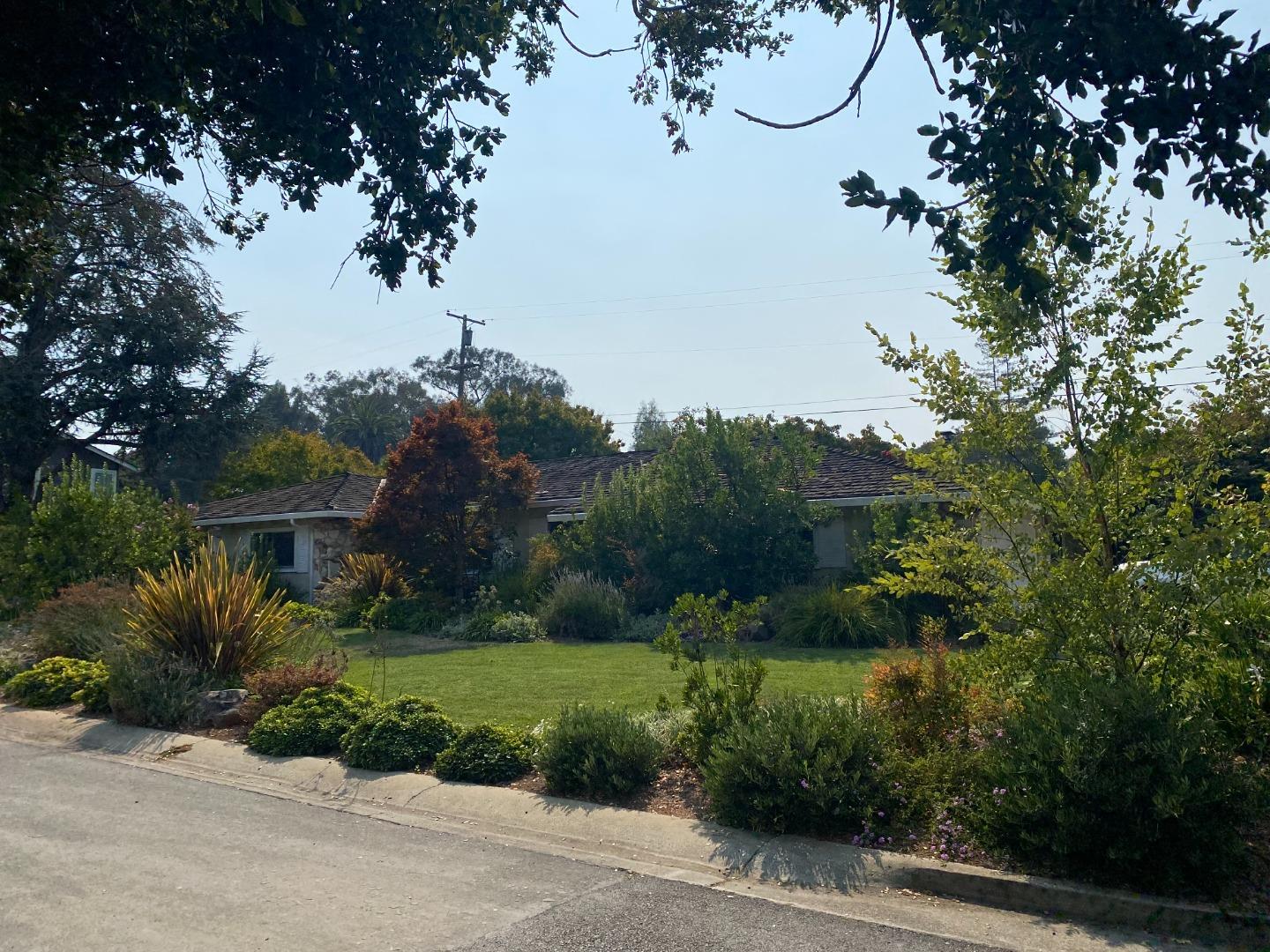 Photo of 662 Twelve Acres Dr in Los Altos, CA