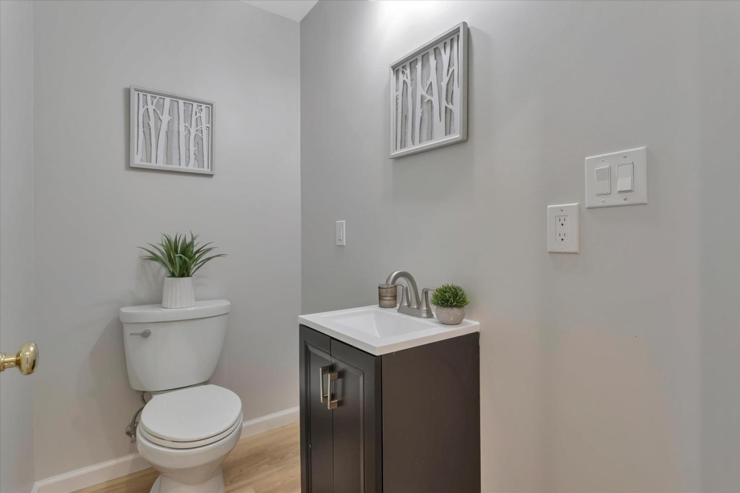 Detail Gallery Image 17 of 63 For 946 Bard St, San Jose,  CA 95127 - 3 Beds | 1/1 Baths