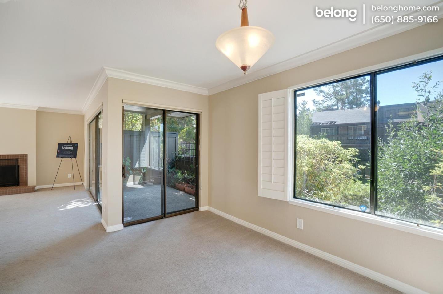 Detail Gallery Image 11 of 46 For 3392 Brittan Ave #4,  San Carlos,  CA 94070 - 3 Beds | 2 Baths
