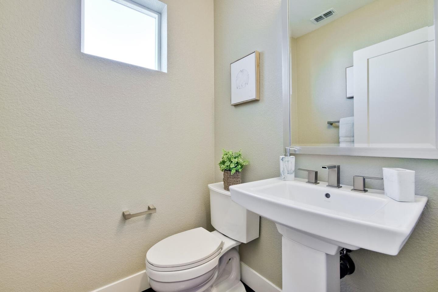Detail Gallery Image 52 of 100 For 722 Avenue One, San Jose,  CA 95123 - 3 Beds | 3/1 Baths