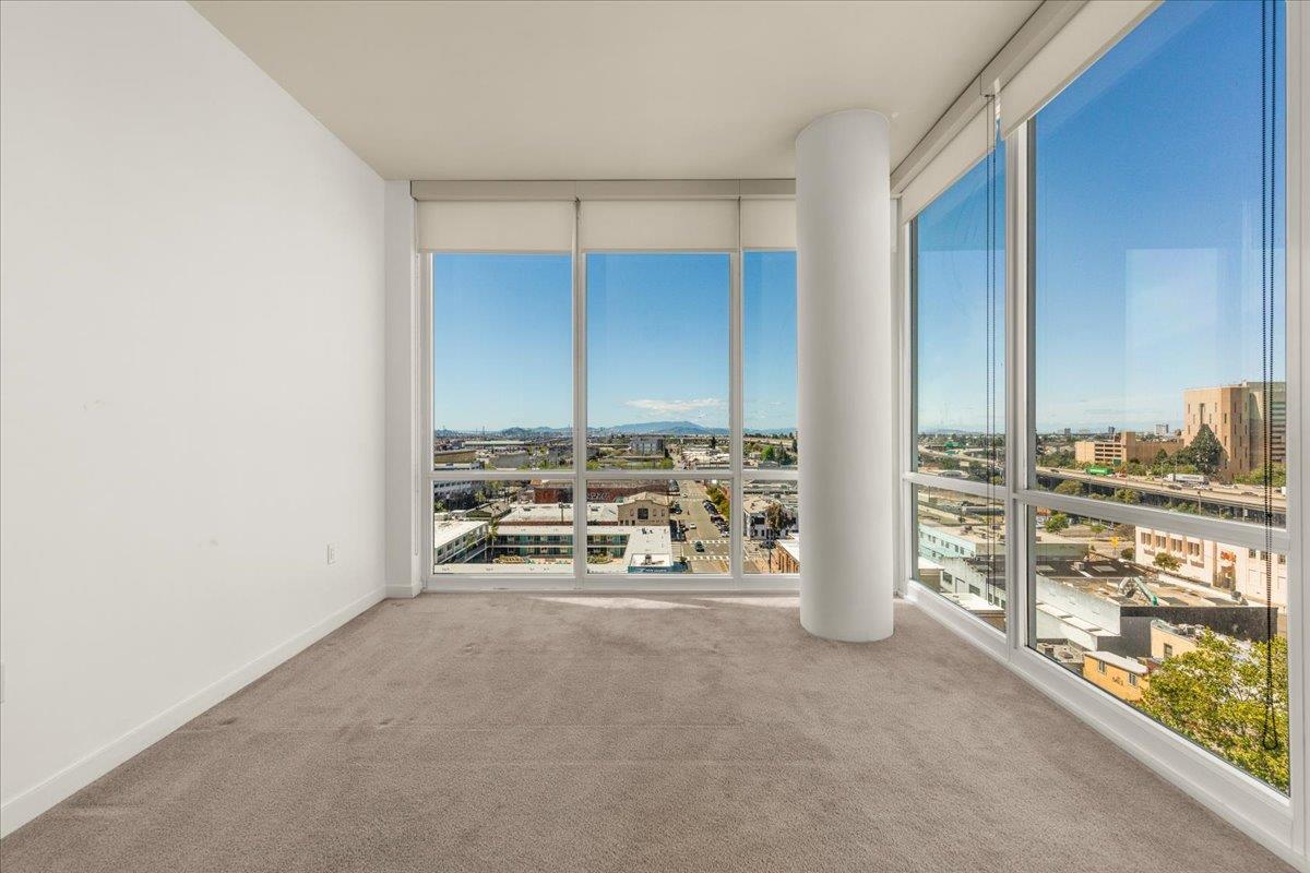 Detail Gallery Image 11 of 32 For 222 Broadway #1101,  Oakland,  CA 94607 - 2 Beds | 2/1 Baths