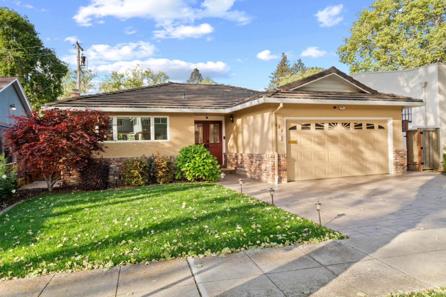 Photo of 622 Fairmont Ave in Mountain View, CA
