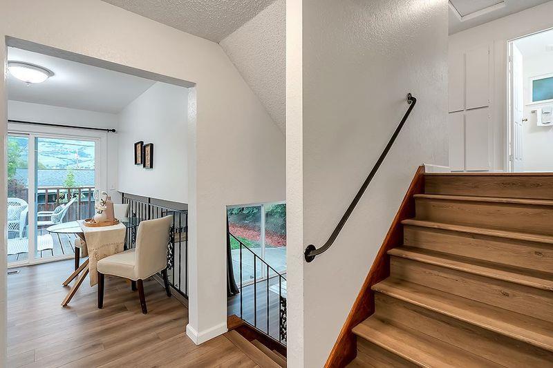 Detail Gallery Image 32 of 43 For 4032 Loganberry Dr, San Jose,  CA 95121 - 5 Beds | 2/1 Baths