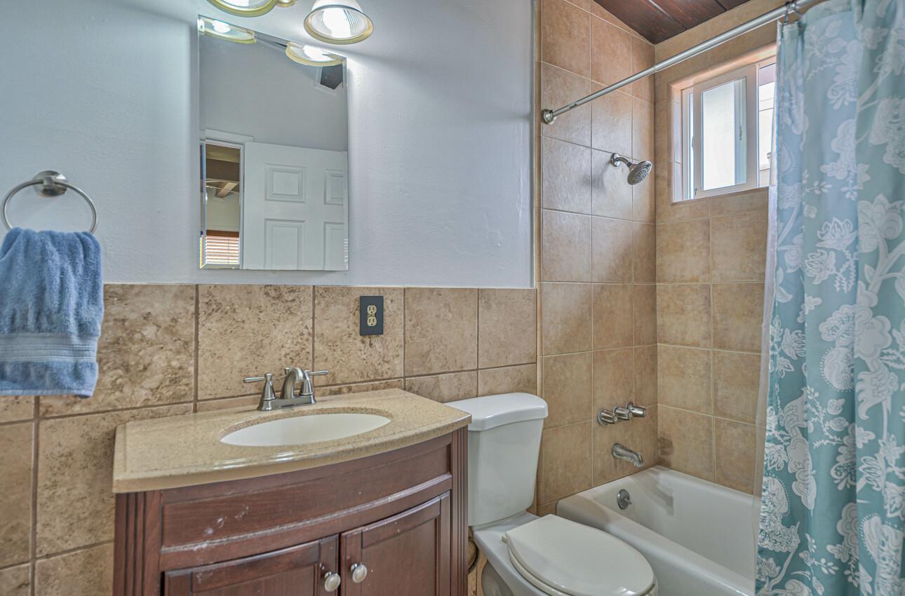 Detail Gallery Image 16 of 23 For 1426 Teton Ave, Salinas,  CA 93906 - 3 Beds | 2 Baths