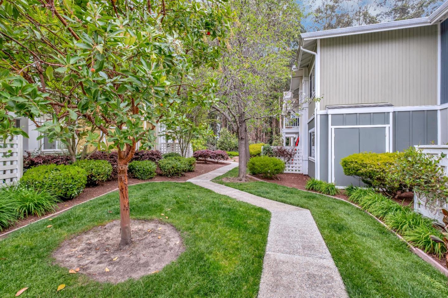 Detail Gallery Image 22 of 30 For 755 14th Ave #115,  Santa Cruz,  CA 95062 - 2 Beds | 1 Baths