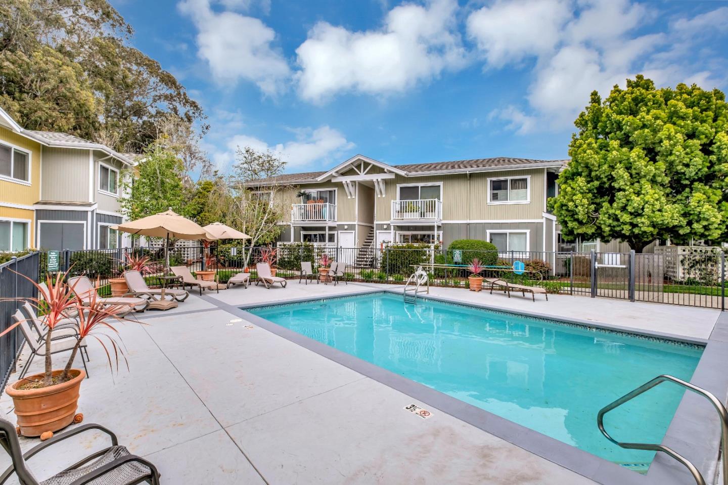 Detail Gallery Image 26 of 30 For 755 14th Ave #115,  Santa Cruz,  CA 95062 - 2 Beds | 1 Baths