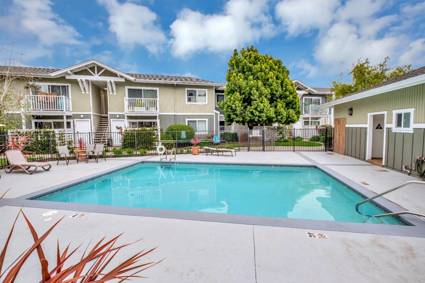 Detail Gallery Image 28 of 30 For 755 14th Ave #115,  Santa Cruz,  CA 95062 - 2 Beds | 1 Baths