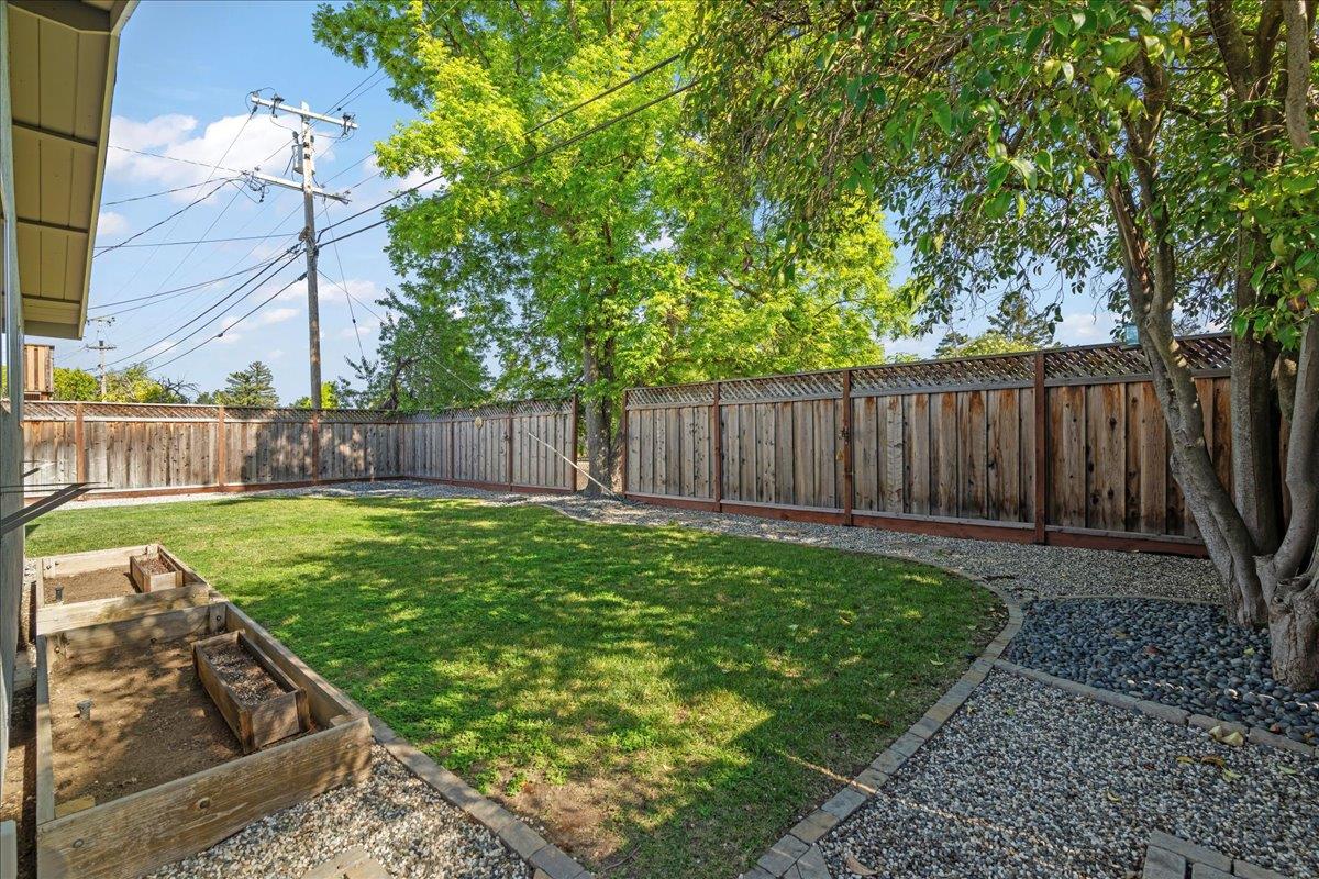 Detail Gallery Image 28 of 31 For 3838 Century Dr, Campbell,  CA 95008 - 3 Beds | 2 Baths