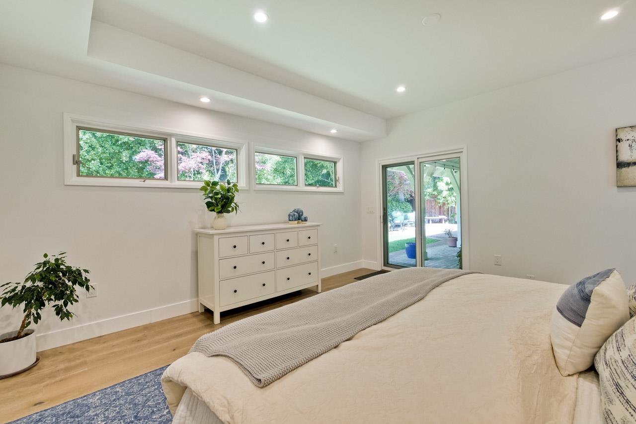 Detail Gallery Image 31 of 70 For 1248 Lisa Ln, Los Altos,  CA 94024 - 4 Beds | 2/1 Baths