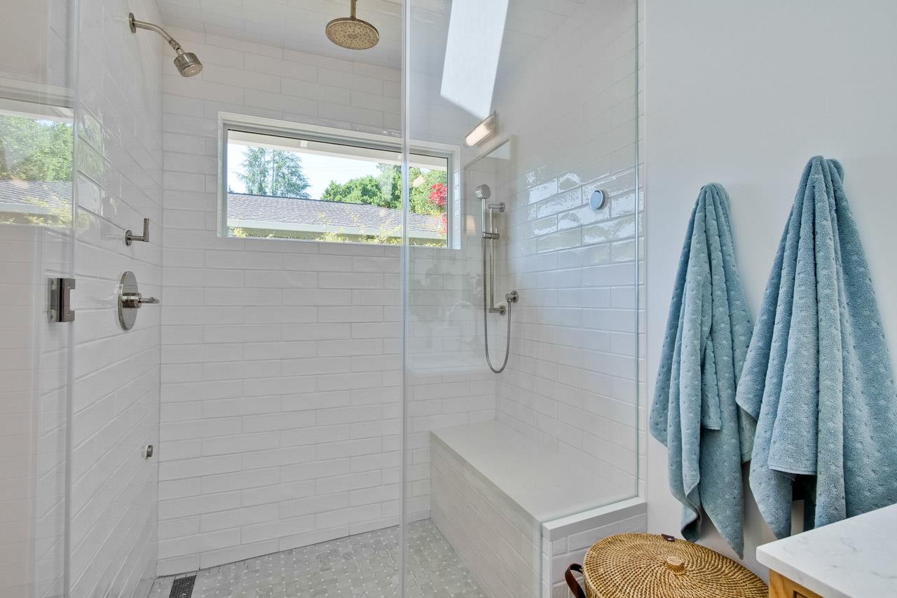 Detail Gallery Image 39 of 70 For 1248 Lisa Ln, Los Altos,  CA 94024 - 4 Beds | 2/1 Baths
