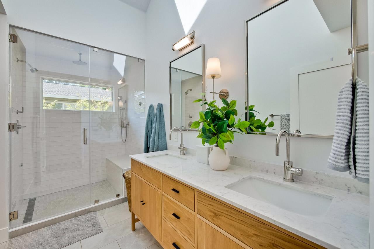 Detail Gallery Image 40 of 70 For 1248 Lisa Ln, Los Altos,  CA 94024 - 4 Beds | 2/1 Baths