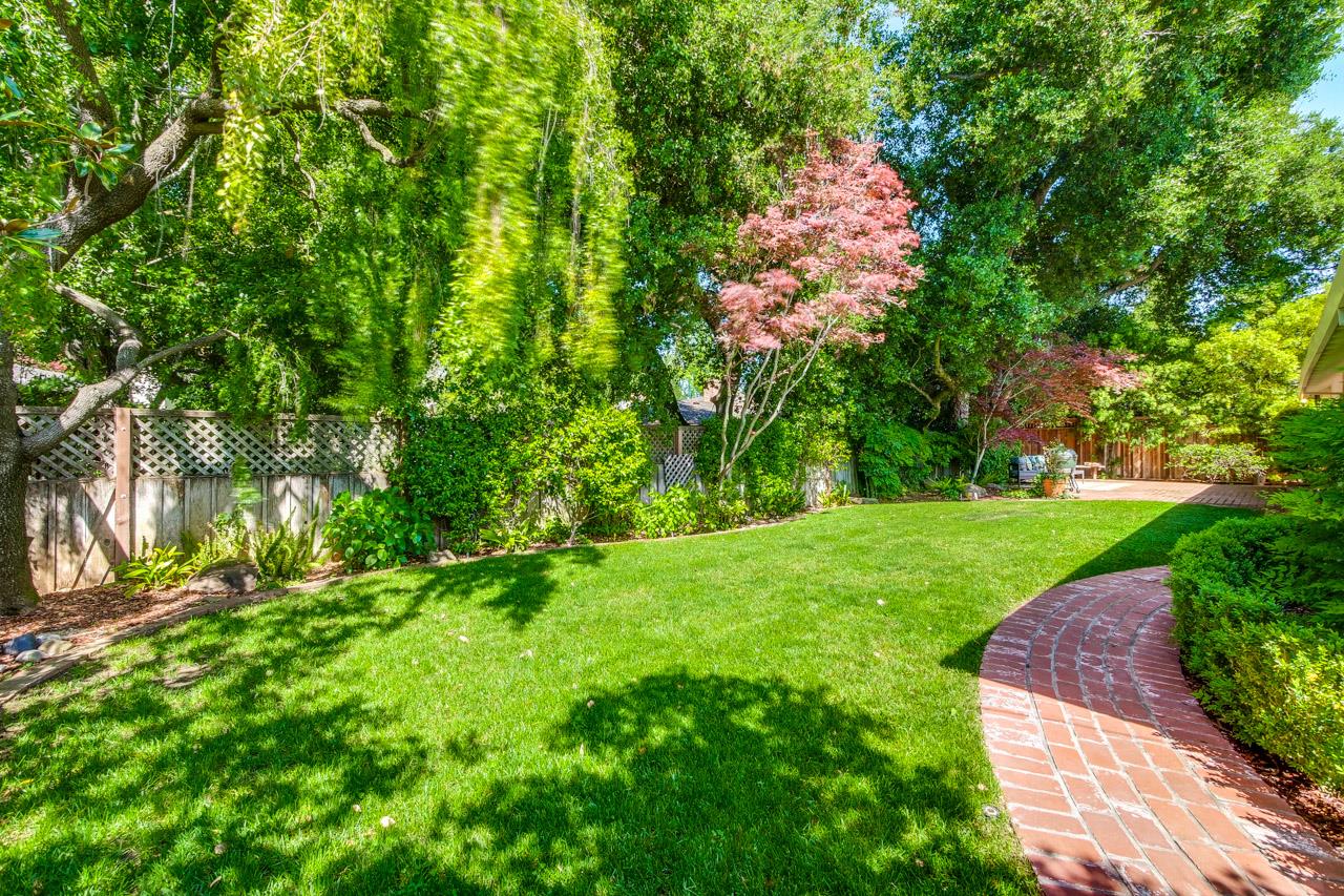 Detail Gallery Image 61 of 70 For 1248 Lisa Ln, Los Altos,  CA 94024 - 4 Beds | 2/1 Baths