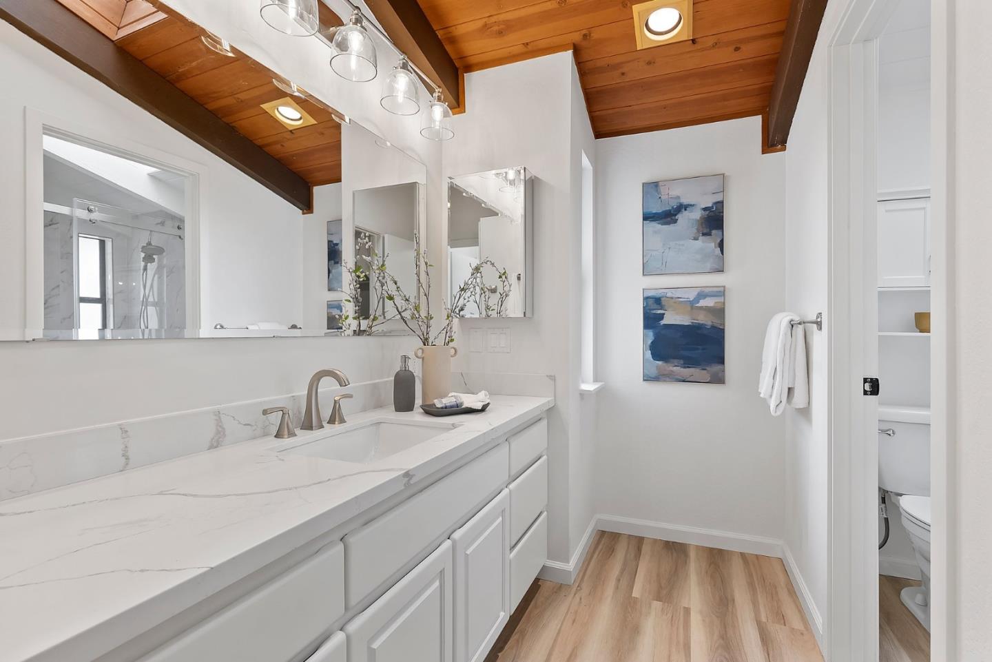 Detail Gallery Image 28 of 64 For 462 Nevada Ave, Moss Beach,  CA 94038 - 4 Beds | 3/1 Baths