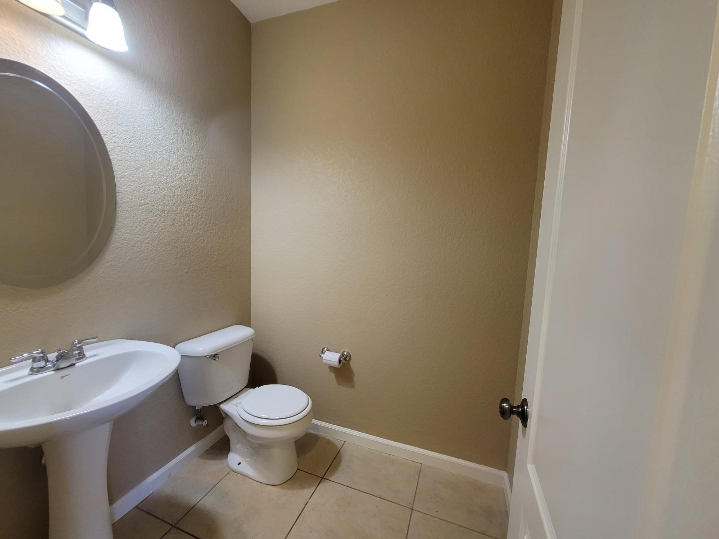 Detail Gallery Image 17 of 47 For 4082 St Remy Ct, Merced,  CA 95348 - 4 Beds | 3/1 Baths