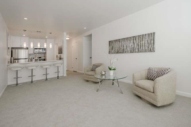 Photo of 222 Laurel St #305 in San Carlos, CA