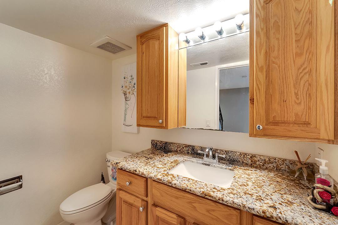 Detail Gallery Image 18 of 37 For 31202 Kimberly Ct, Union City,  CA 94587 - 3 Beds | 2/1 Baths