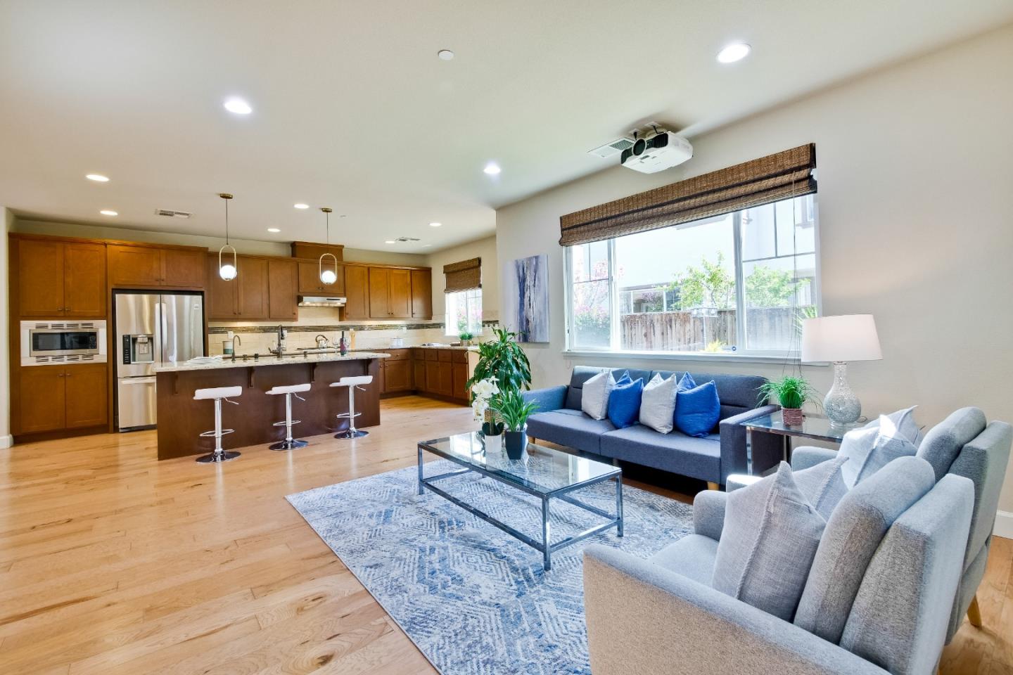 Detail Gallery Image 17 of 55 For 253 Gerald Cir, Milpitas,  CA 95035 - 3 Beds | 2/1 Baths
