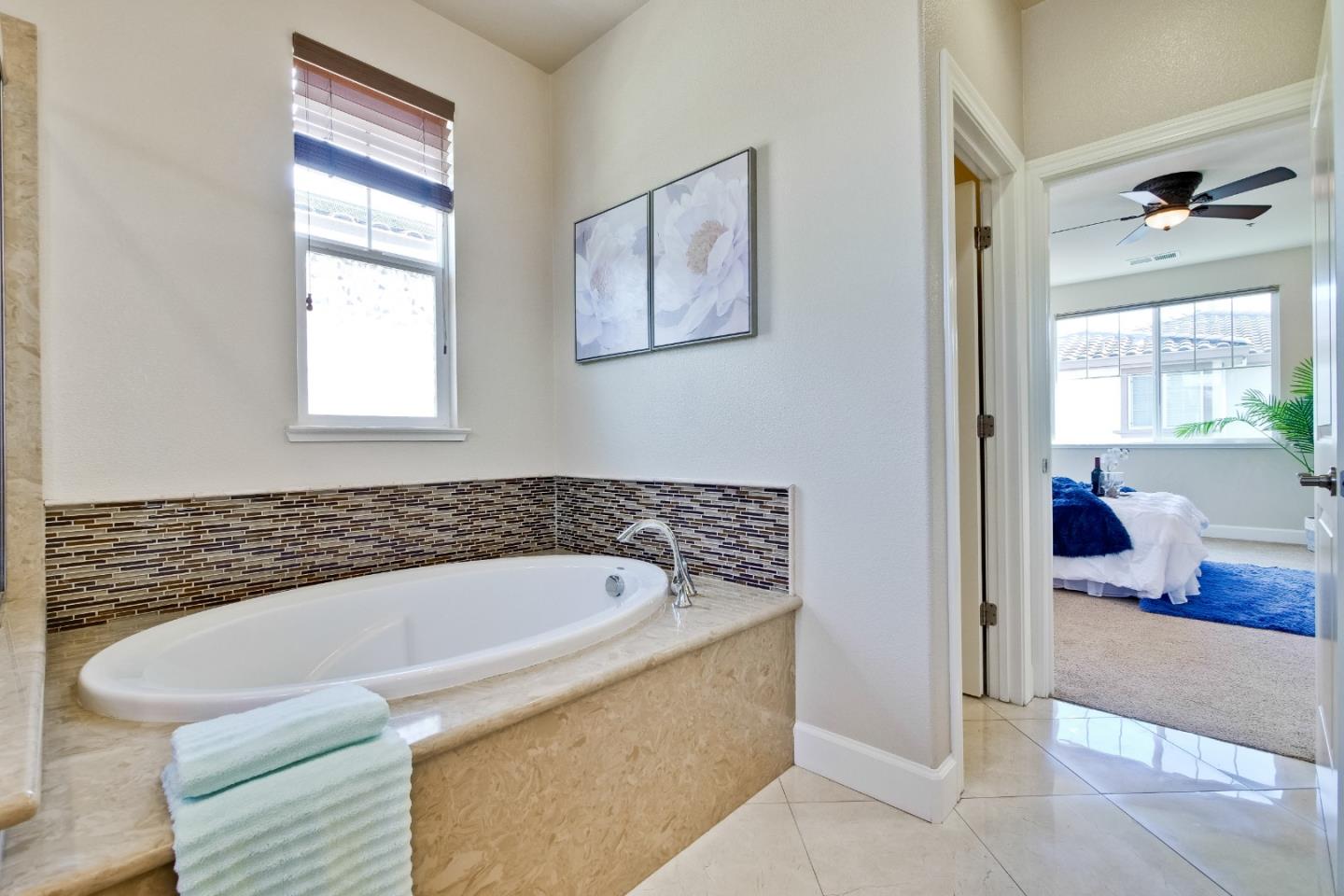 Detail Gallery Image 24 of 55 For 253 Gerald Cir, Milpitas,  CA 95035 - 3 Beds | 2/1 Baths