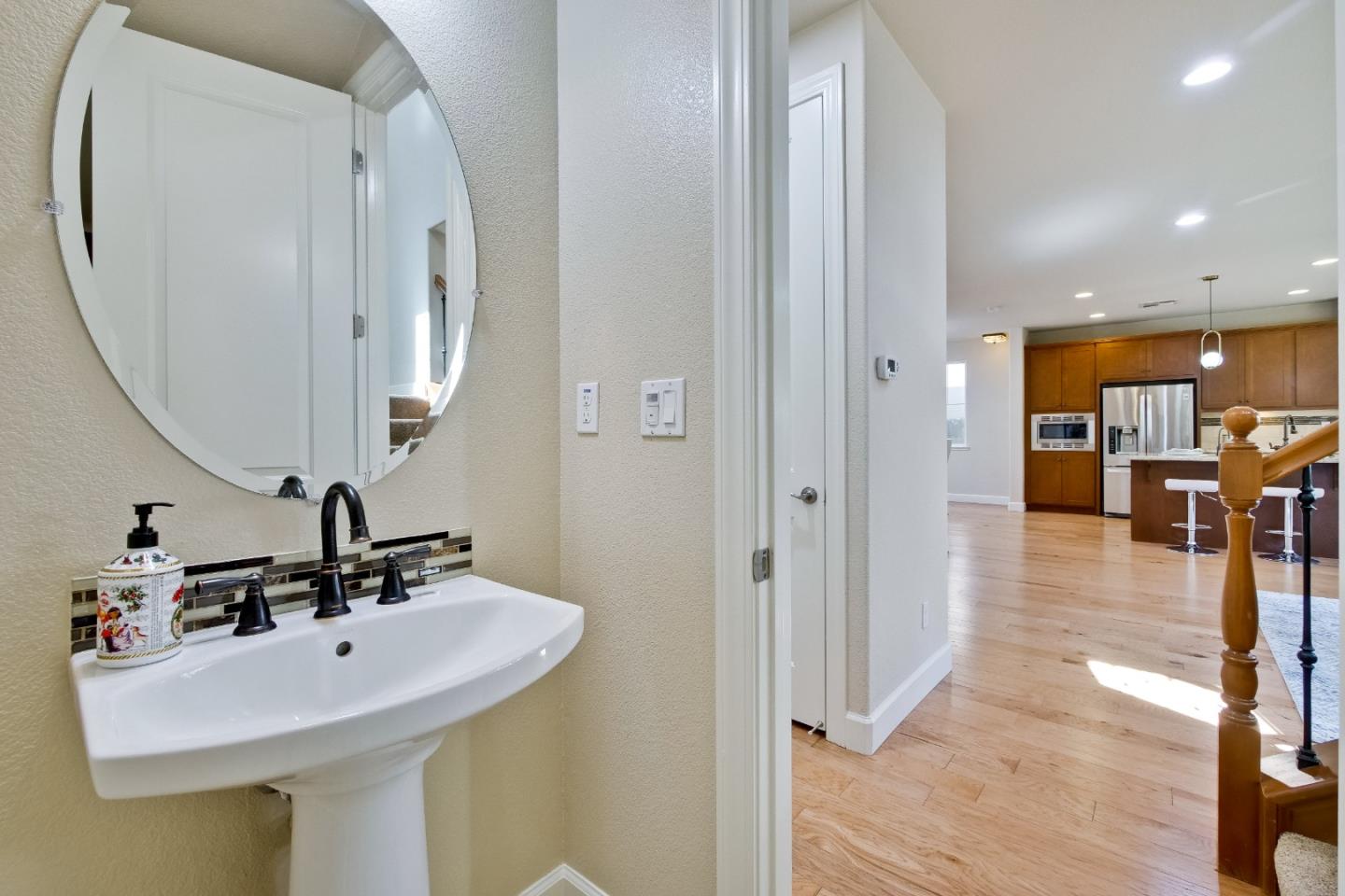 Detail Gallery Image 30 of 55 For 253 Gerald Cir, Milpitas,  CA 95035 - 3 Beds | 2/1 Baths