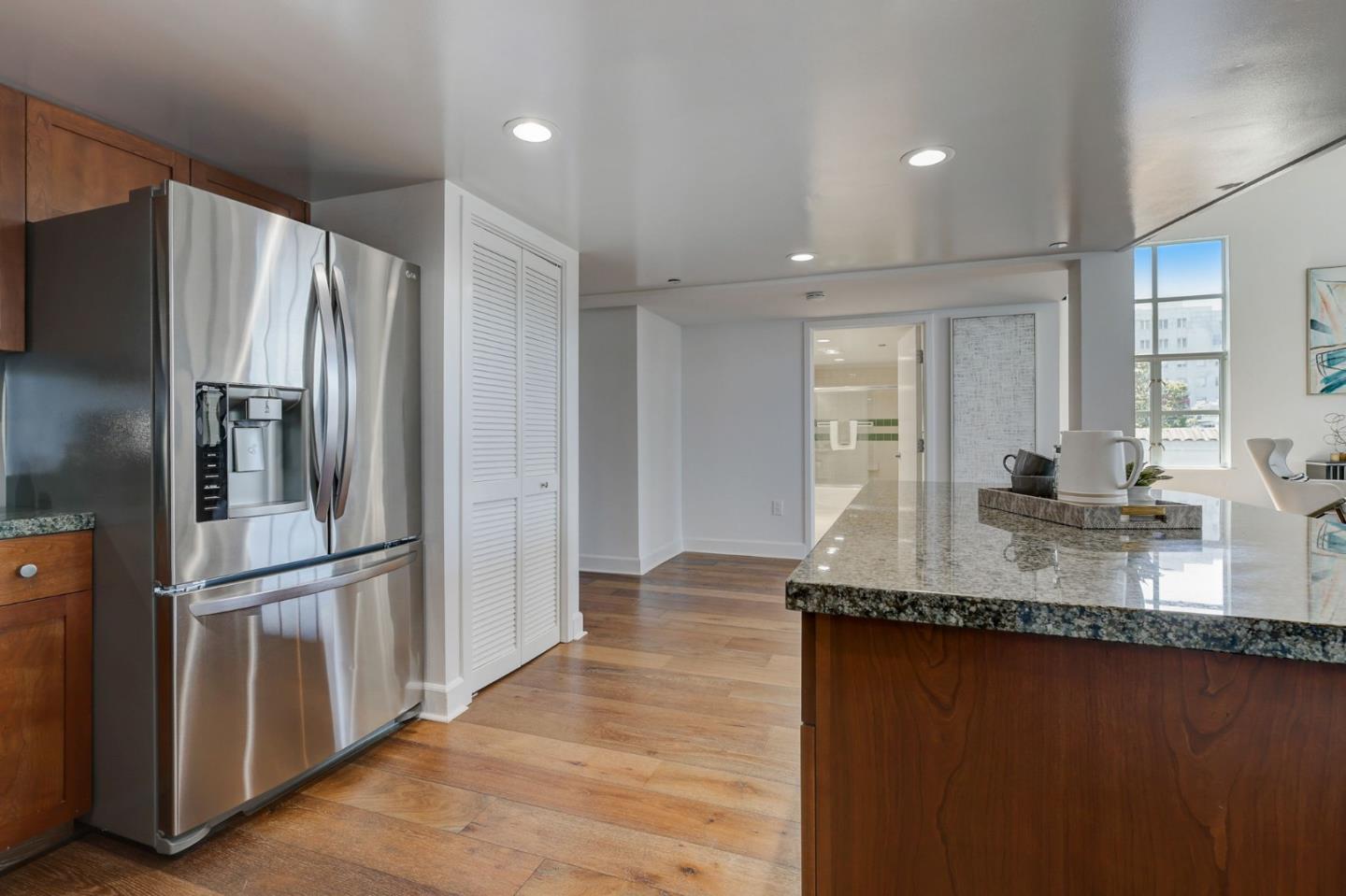 767 Bryant Street # 203, San Francisco, California 94107, 2 Bedrooms Bedrooms, ,3 BathroomsBathrooms,Residential,For Sale,767 Bryant Street # 203,ML81963018