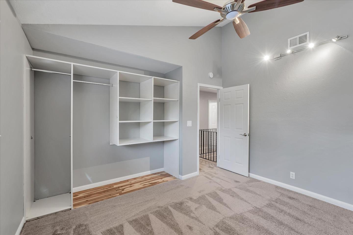 Detail Gallery Image 29 of 39 For 2573 Tolworth Dr, San Jose,  CA 95128 - 3 Beds | 2/1 Baths