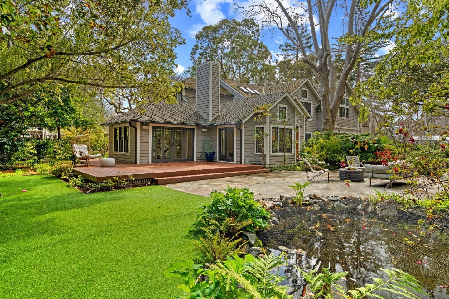 Photo of 570 Menlo Oaks DR, MENLO PARK, CA 94025