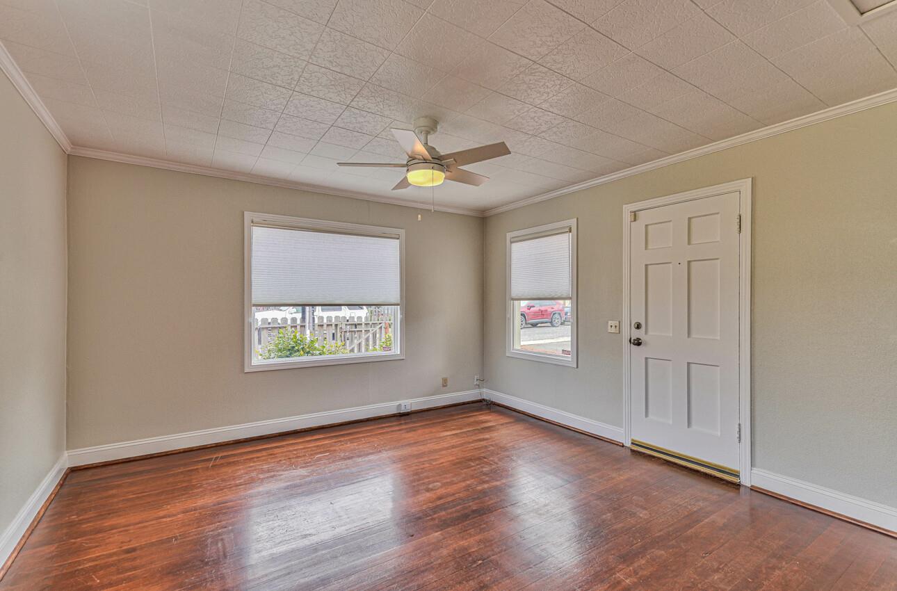 Detail Gallery Image 5 of 18 For 1273 Luxton St, Seaside,  CA 93955 - 1 Beds | 1 Baths