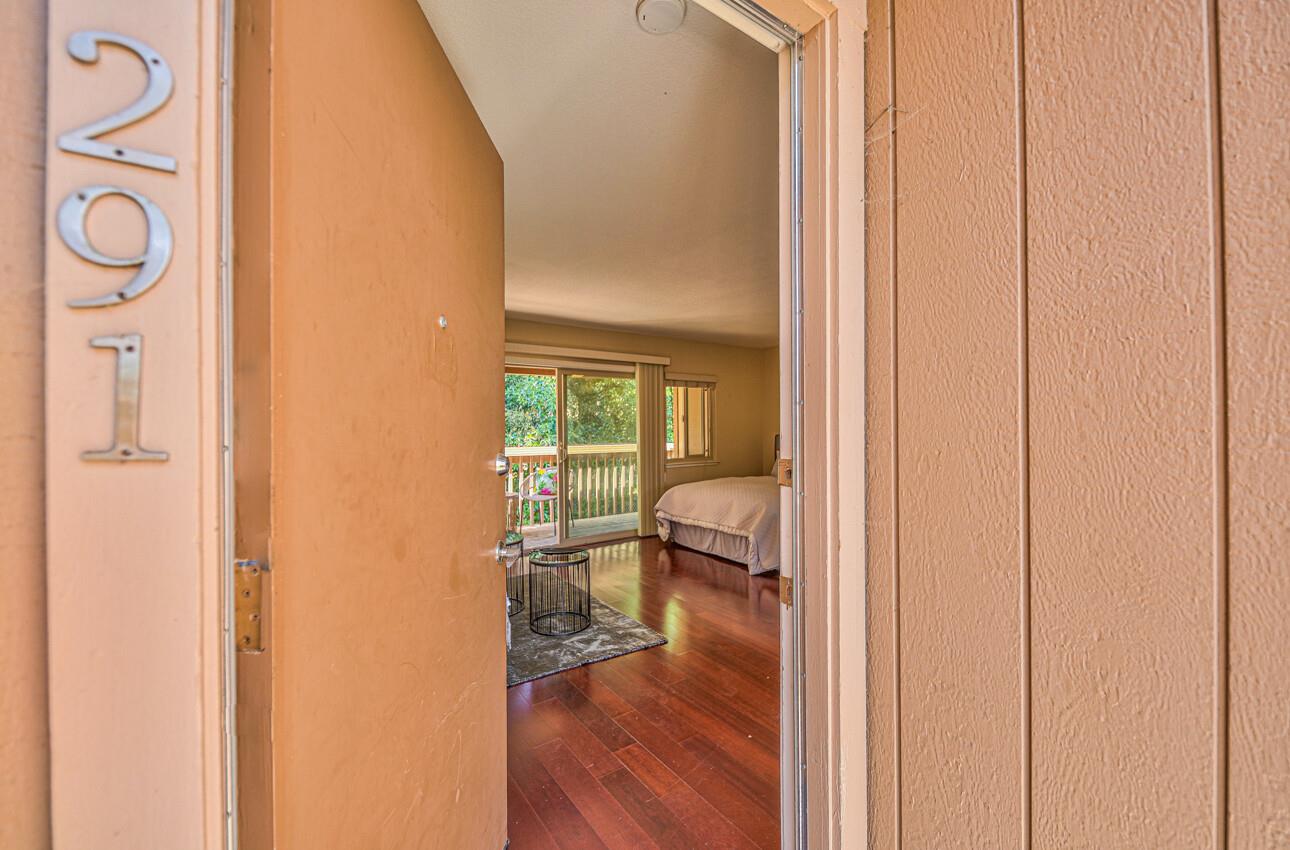 Detail Gallery Image 2 of 28 For 300 Glenwood Cir #291,  Monterey,  CA 93940 - 0 Beds | 1 Baths