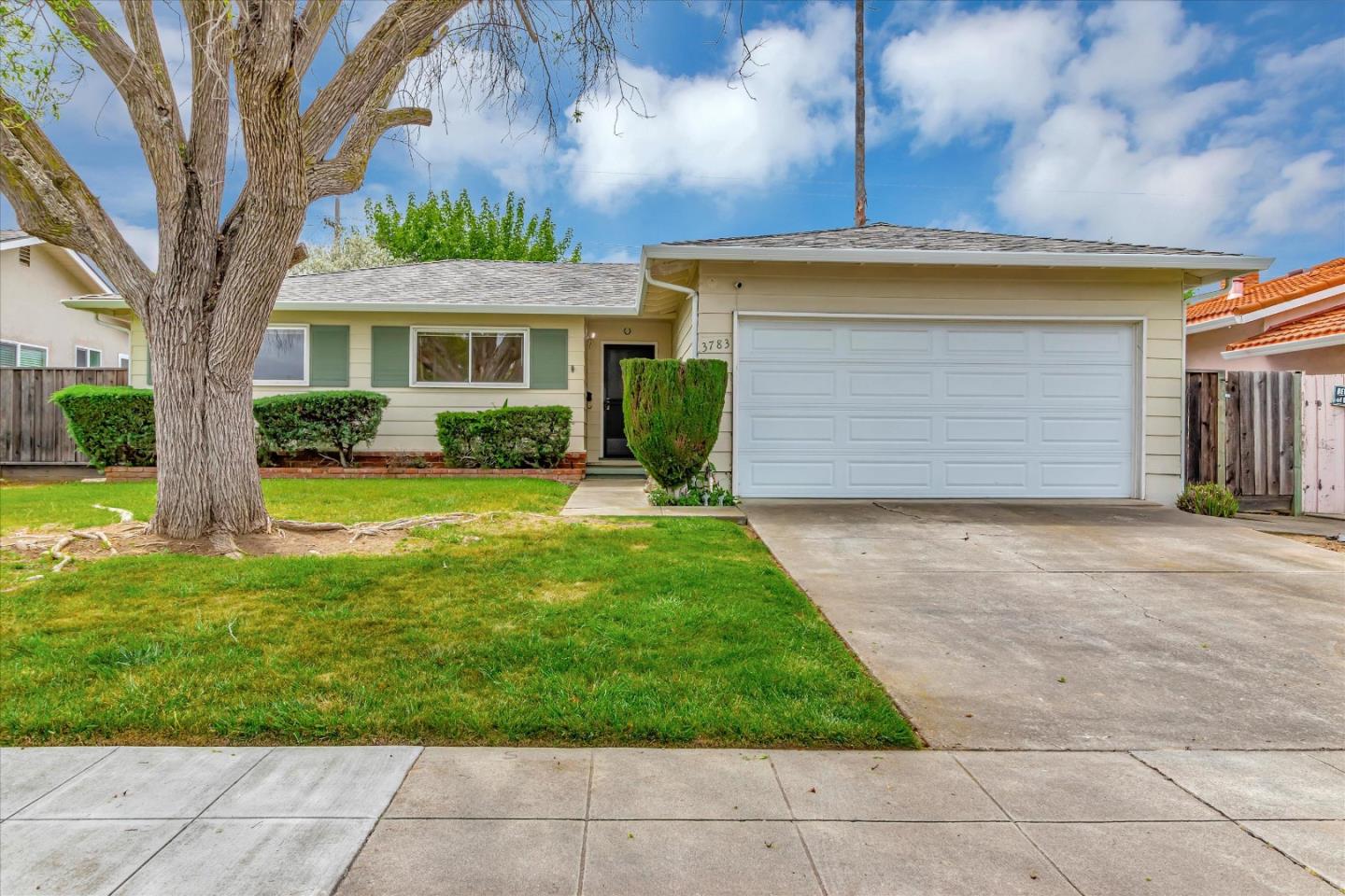 Detail Gallery Image 1 of 1 For 3783 Cefalu Dr, San Jose,  CA 95124 - 3 Beds | 2 Baths