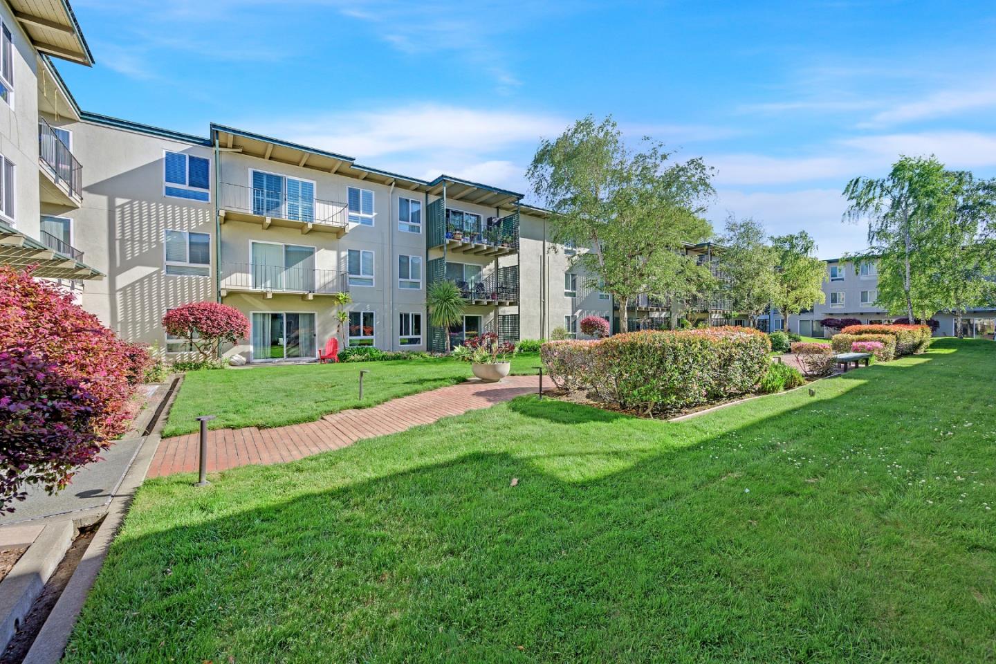 Detail Gallery Image 18 of 43 For 845 N Humboldt St #406,  San Mateo,  CA 94401 - 1 Beds | 1 Baths